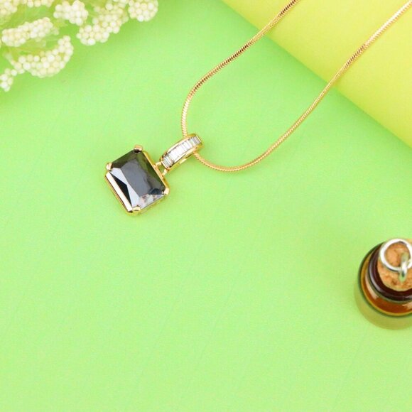 "Chic Black Emerald Cut Pendant with Gold Plated Baguette Bail, XPPT1778 - Picture 11 of 13